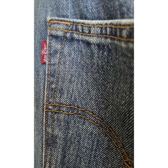 Levi's 501 Jeans Mens 34x30 Blue Denim Button Fly Straight Leg Classic Vintage - Picture 6 of 16